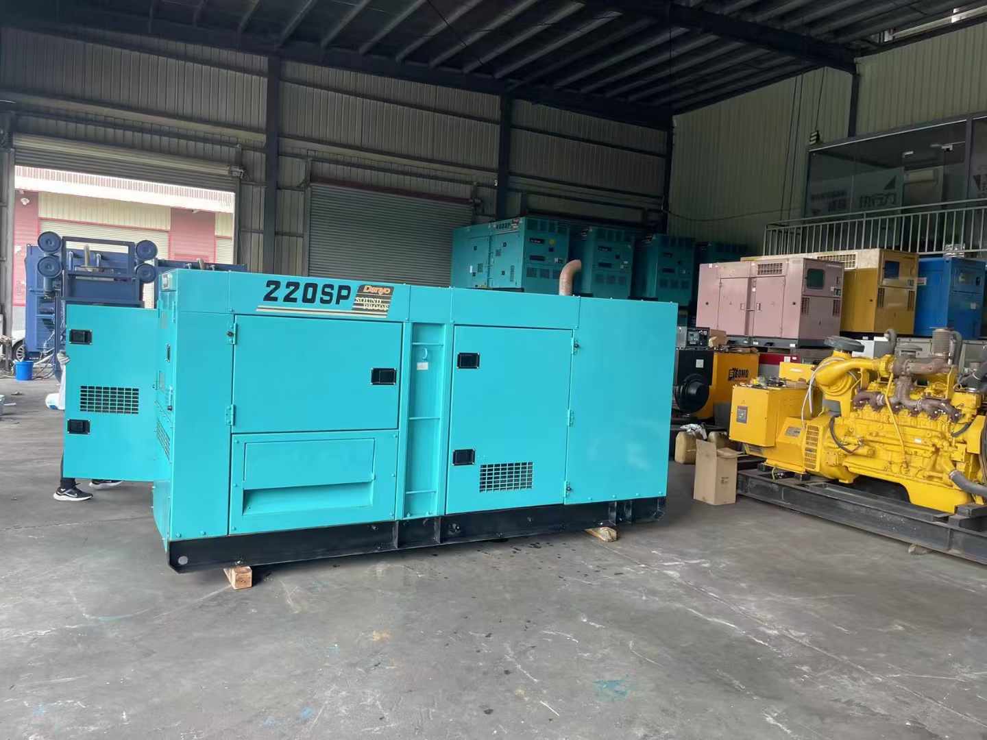 岚皋800kW 柴油发电机的输出电流波动范围是多少？
