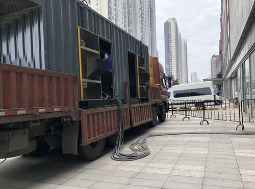 岚皋冷却液不足的情况下如何检查柴油发电机组？